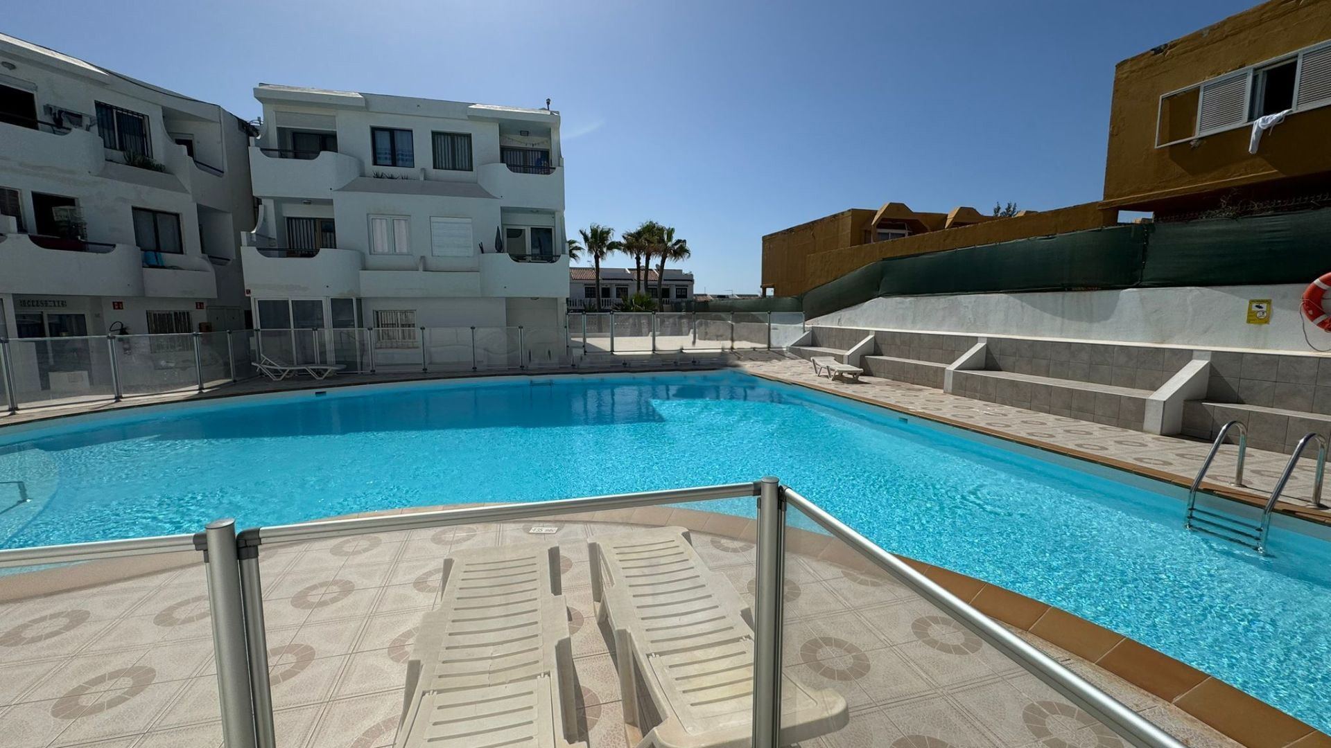 Piscina comunitaria